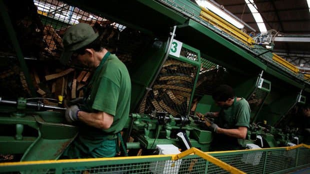 Avrozonada istehsal sektorunda azalma davam edib