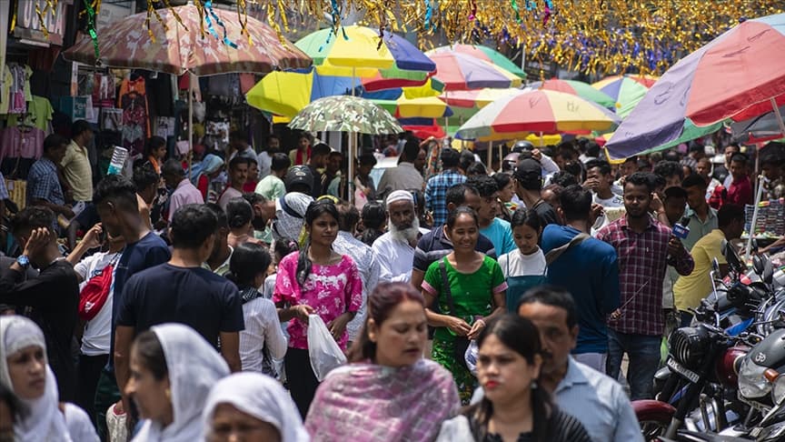 Hindistan əhalisinin bu il 1,4 milyardı keçən artımı 2064-cü ilə qədər davam edəcək