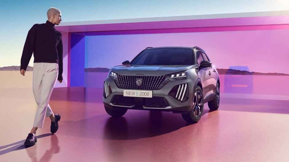 Peugeot yenilənmiş 2008 modelini təqdim edib - FOTO