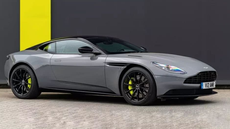 Aston Martin DB11 modelinin varisinin debüt tarixi bəlli olub - FOTO
