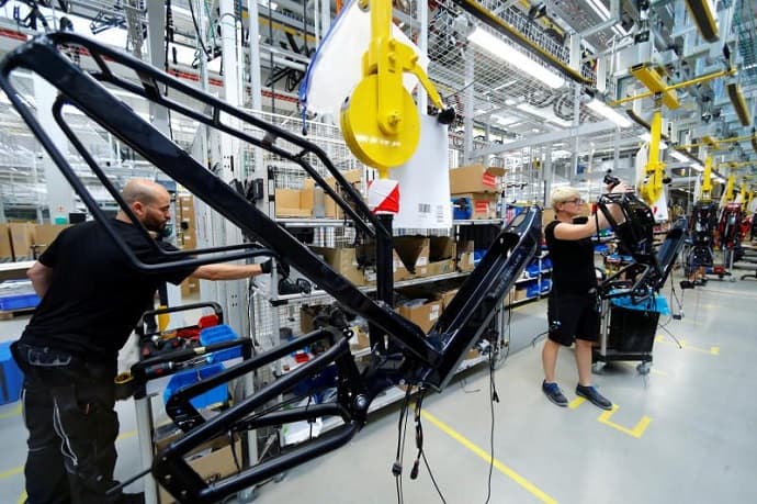 Almaniyada bu ilin mart ayında sənaye istehsalı 10,7% azalıb