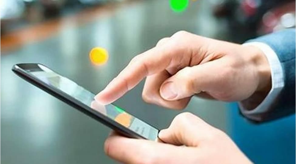 Azərbaycanda mobil operatorların gəlirləri 10% artıb