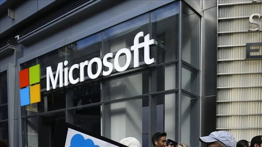 Microsoft bu il işçilərin maaşlarını artırmayacaq
