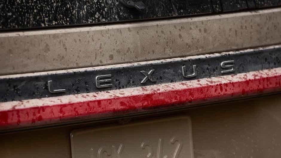 Lexus yeni nəsil GX ofrouderinin ilk görüntülərini dərc edib - FOTO