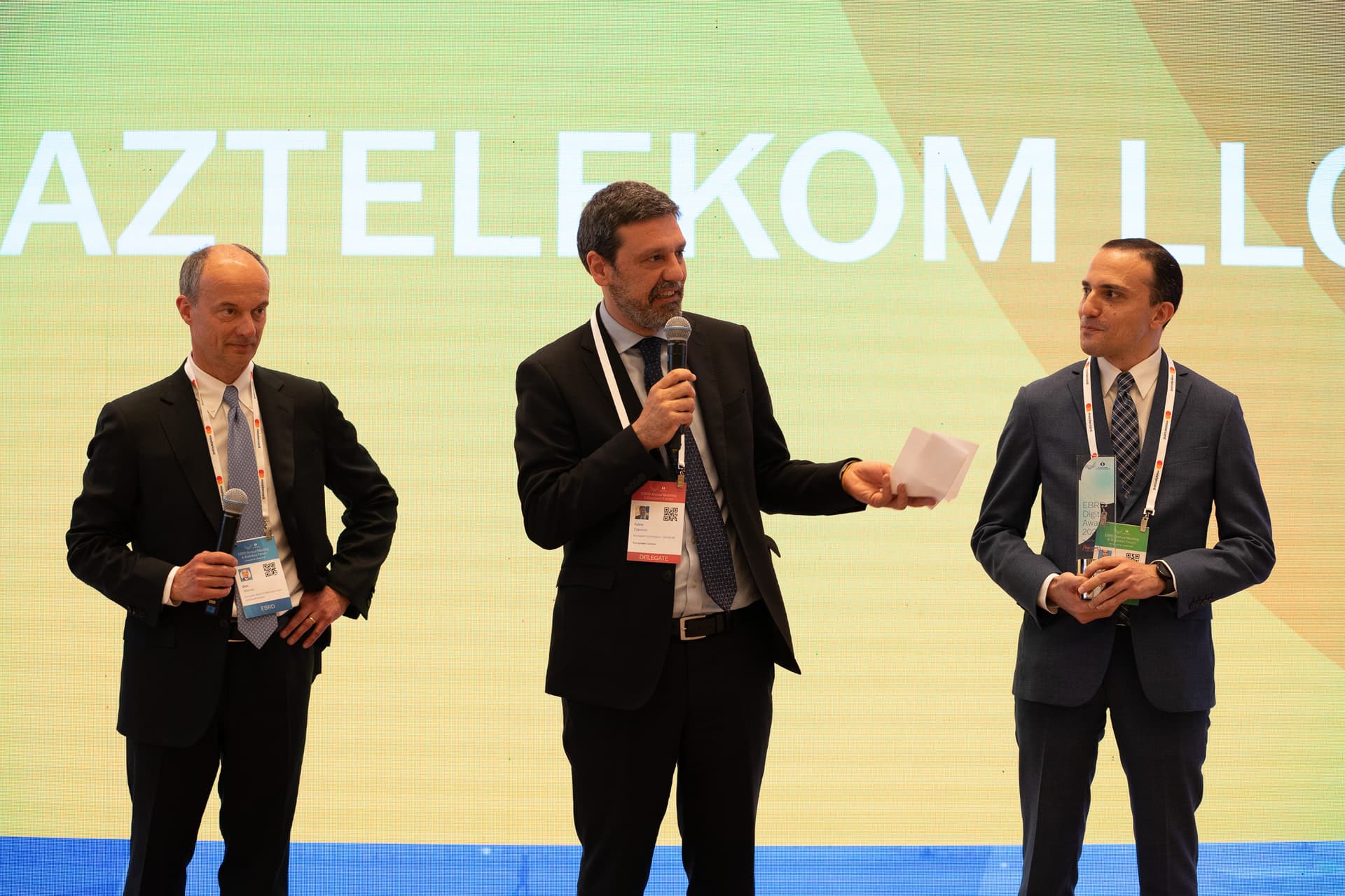 “Aztelekom” AYİB tərəfindən mükafatlandırılıb
