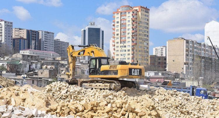 Bakıda bir sıra binalarının sakinlərinin köçürülməsi üçün 16 mln. manat birdəfəlik maddi yardım verilib