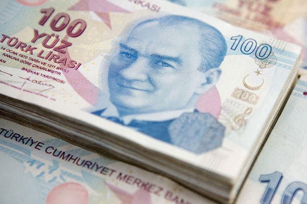 Türkiyə lirəsi rekord həddə ucuzlaşıb