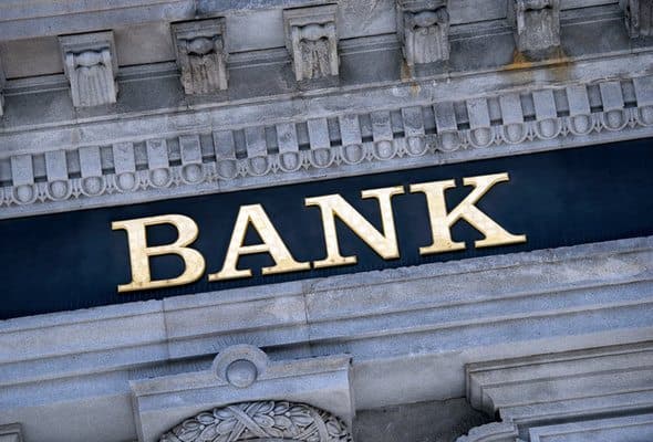 Azərbaycan banklarının qeyri-faiz zərəri 34% artıb