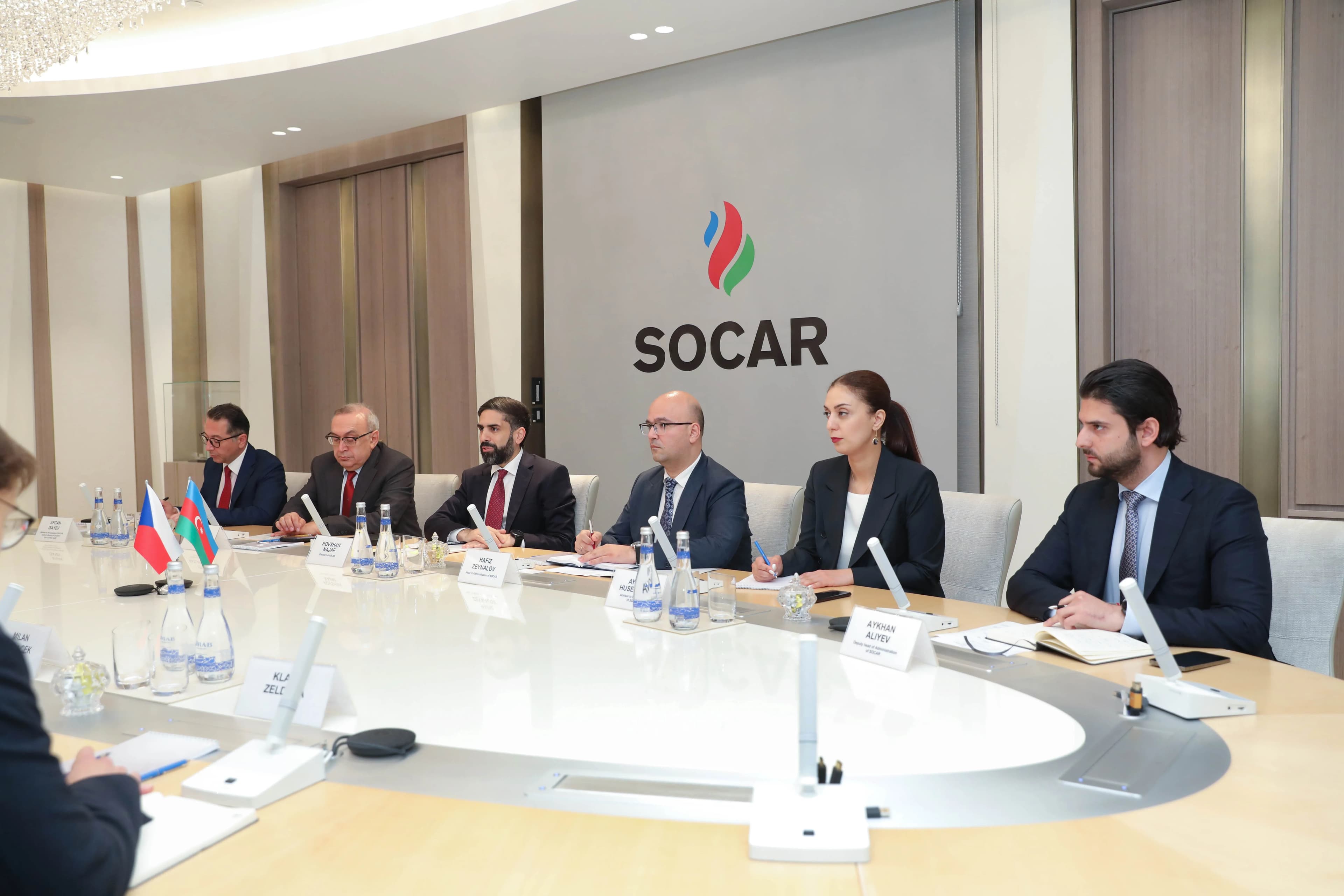 SOCAR-ın prezidenti Rövşən Nəcəf Çex Respublikasının sənaye və ticarət naziri Yozef Sikela ilə görüşüb - FOTO