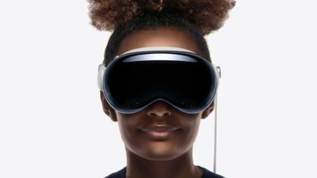 Apple "Vision Pro" başlığını təqdim etdi