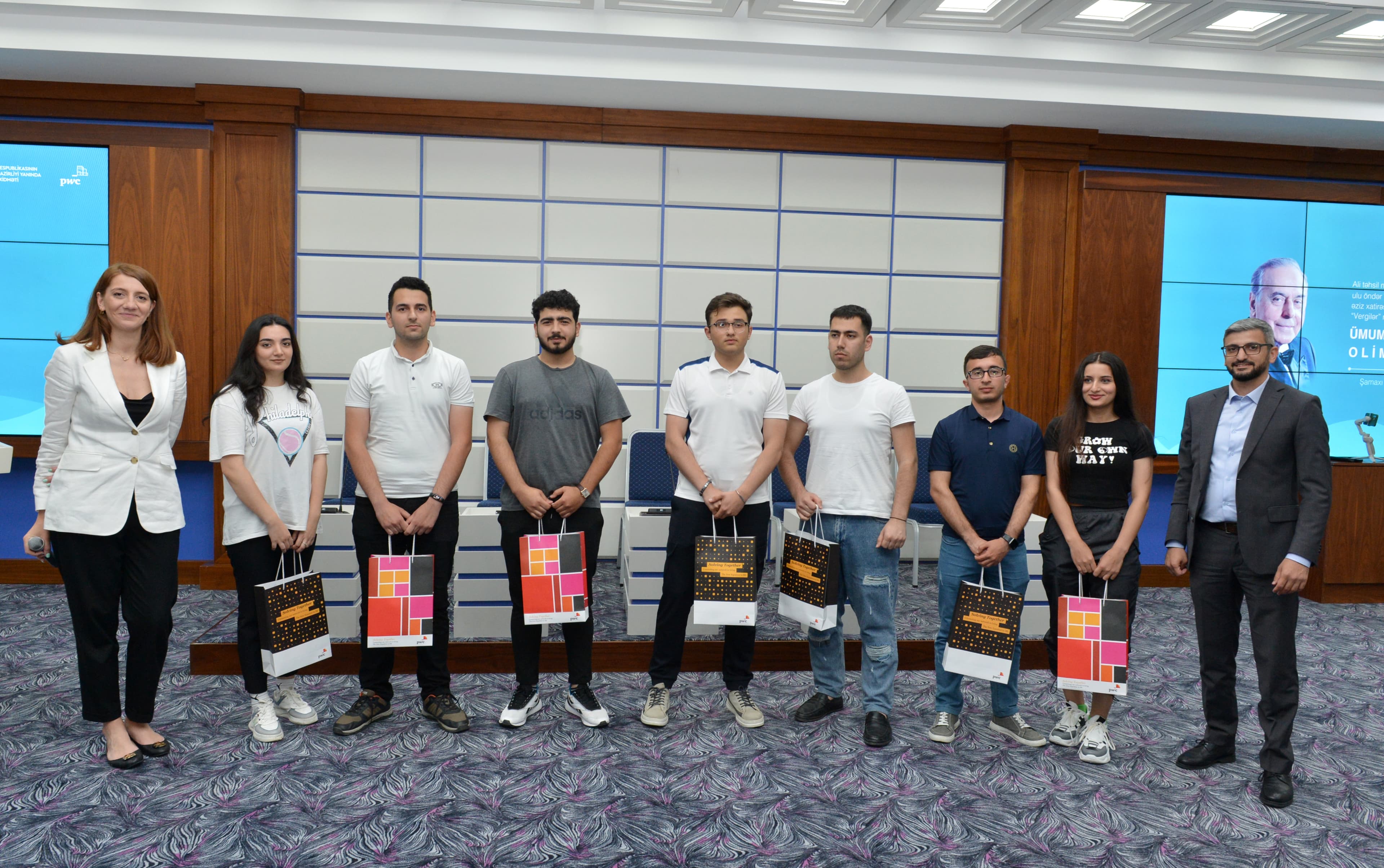 PwC Azərbaycan və Dövlət Vergi Xidməti birgə tədbir keçirib - FOTO