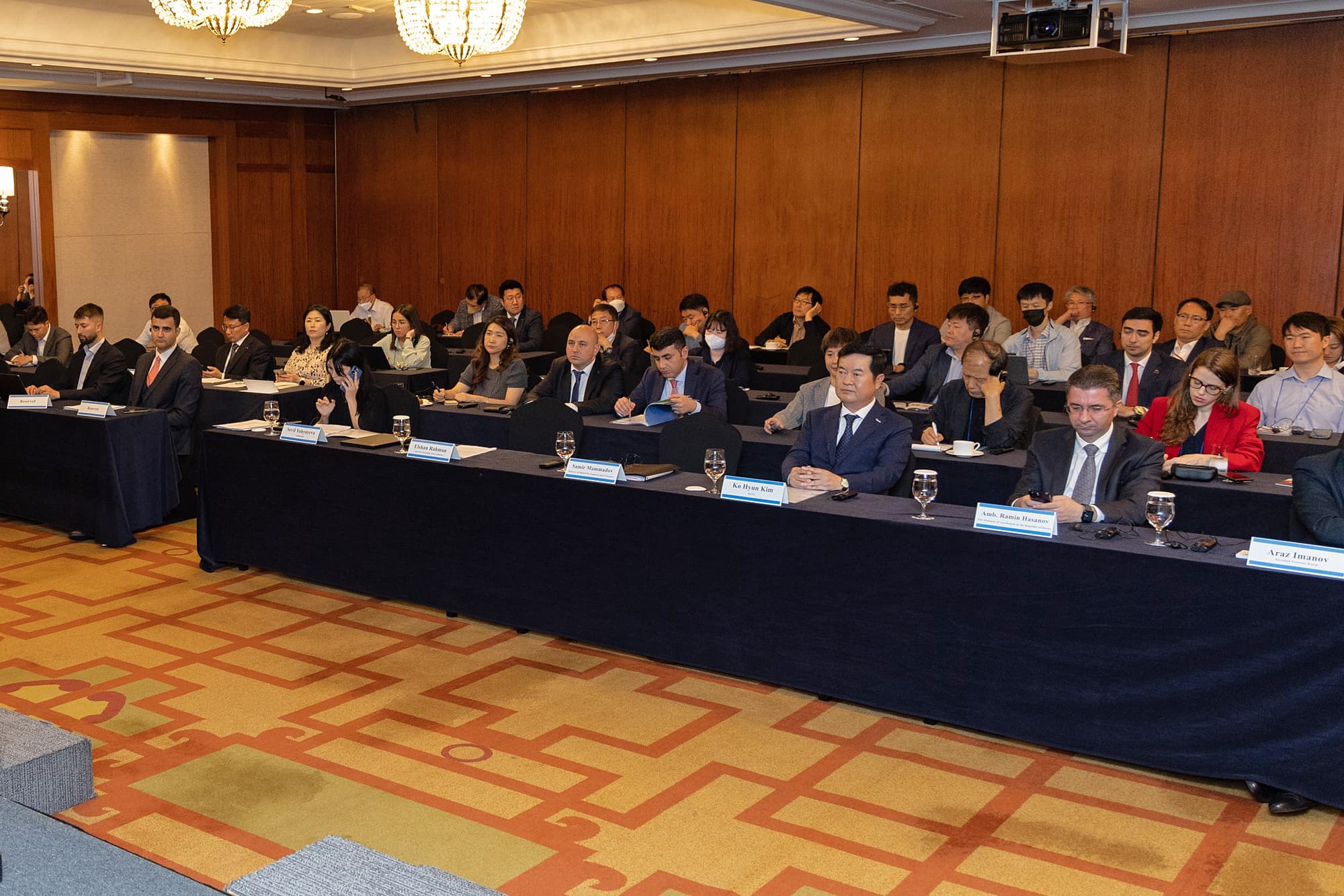 Seulda Azərbaycan-Koreya Biznes Forumu keçirilib - FOTO
