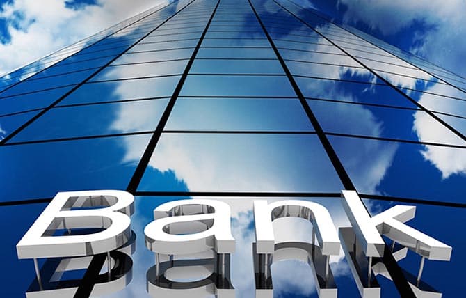 Azərbaycan banklarının buraxdığı qiymətli kağızların ümumi dəyəri 6% azalıb