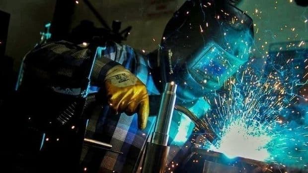 Türkiyədə minimum əmək haqqı 11 min 402 lirə olub