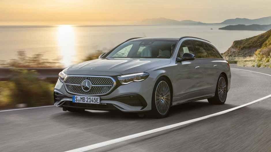 Yeni nəsil Mercedes-Benz E-Class universalı debüt edib - FOTO