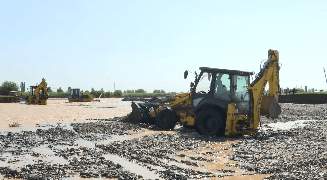 Ağdamda çaylara gələn sudan istifadə edilir