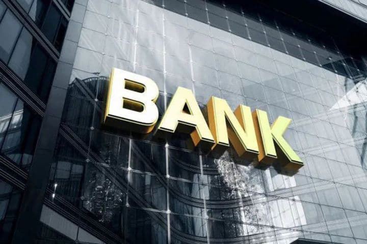 Azərbaycan banklarının müştərilərdən cəlb etdiyi depozitlər artıb