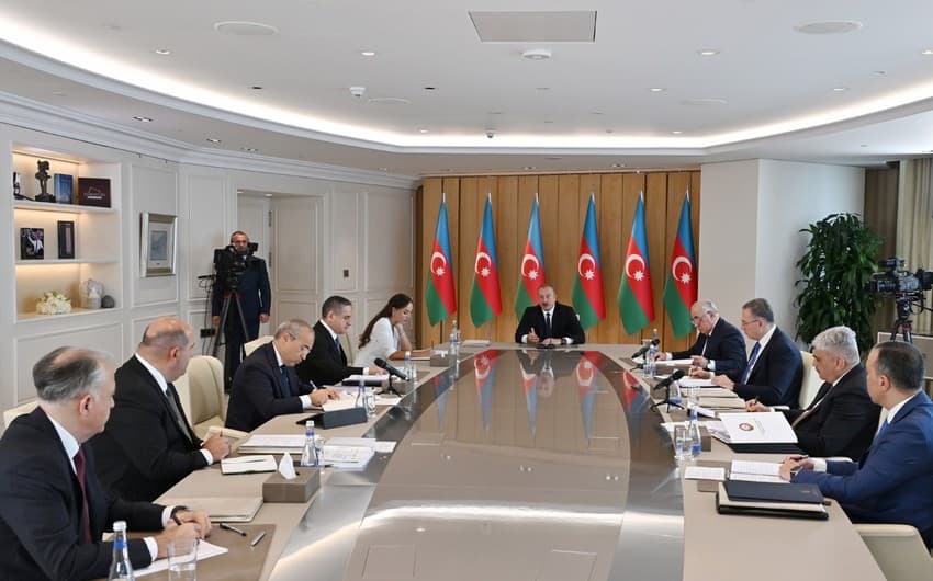Prezident: Azərbaycanın qeyri-neft sənayesi 6,5 % artıb