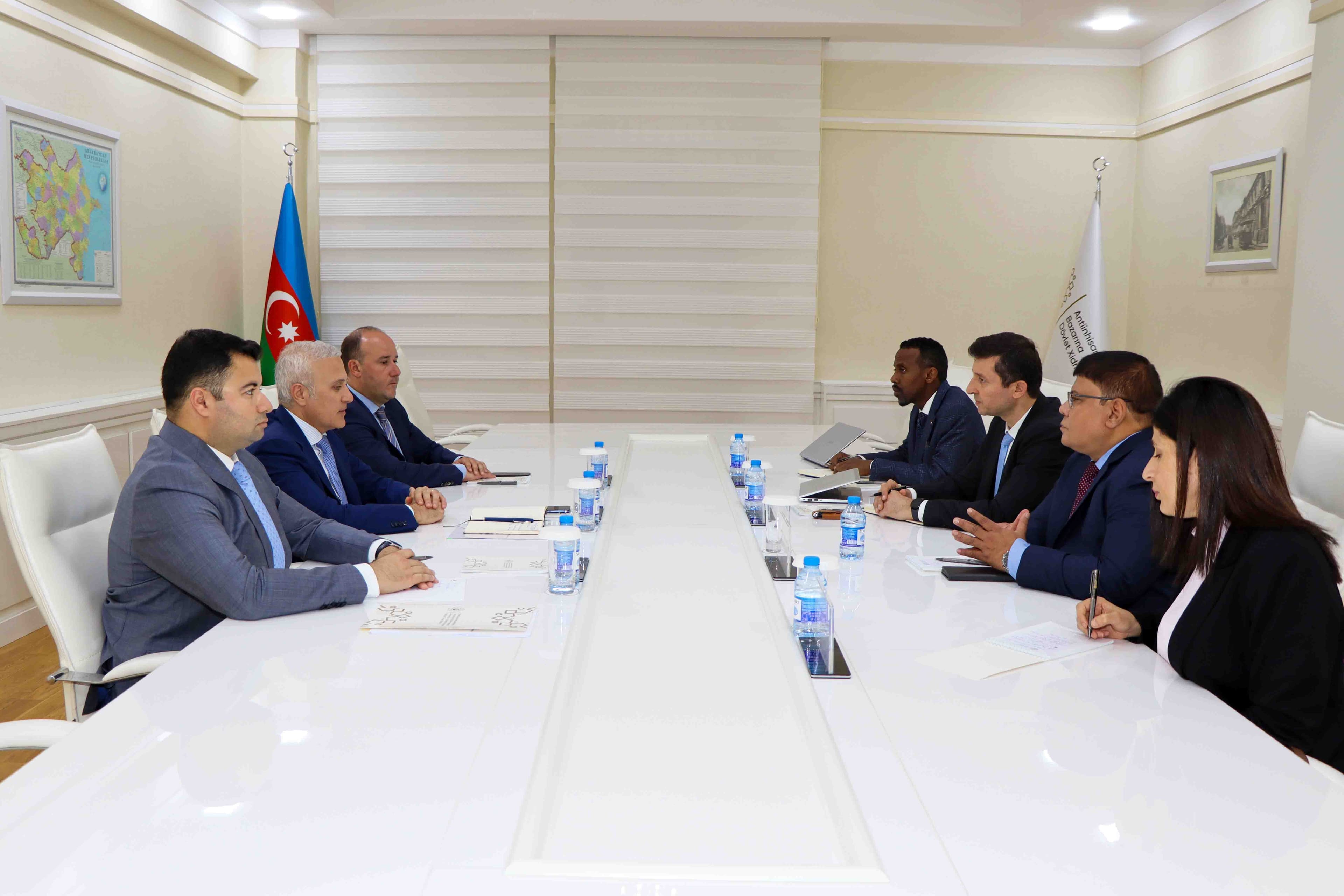 Dövlət Xidmətində İslam İnkişaf Bankının nümayəndələri ilə görüş keçirilib