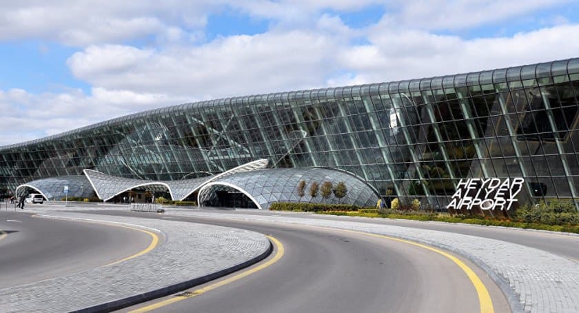 Aeroportlarda VİP salonlarının xidmətlərindən istifadə hüququ olan vəzifəli şəxslərin siyahısı genişlənib