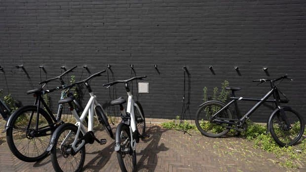 Məşhur elektrikli velosiped şirkəti VanMoof müflis olduğunu elan edib