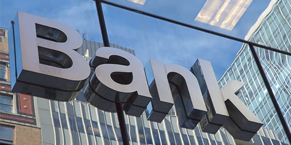 Azərbaycan banklarının akkreditivlər üzrə kredit qoyuluşu azalıb