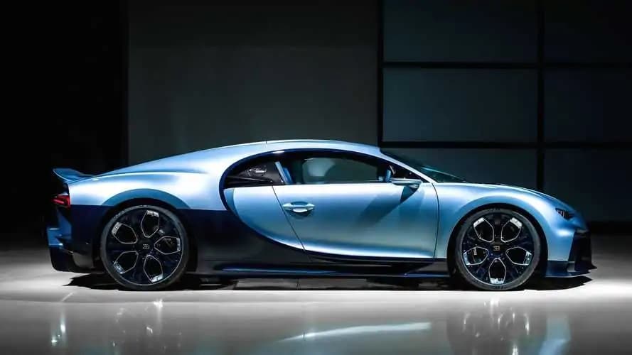 Bugatti-nin yeni modeli hibrid V8 mühərriki ilə gələ bilər