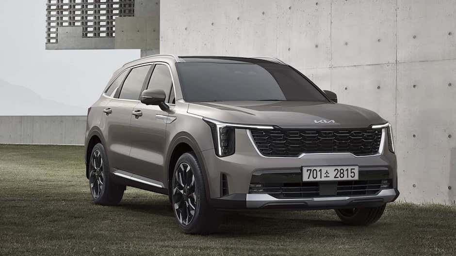 Kia şirkəti Sorento krossoverini yeniləyib