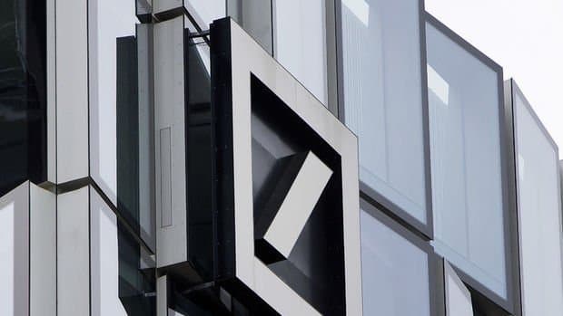 "Deutsche Bank"dan 12 ilin ən yüksək 6 aylıq mənfəəti