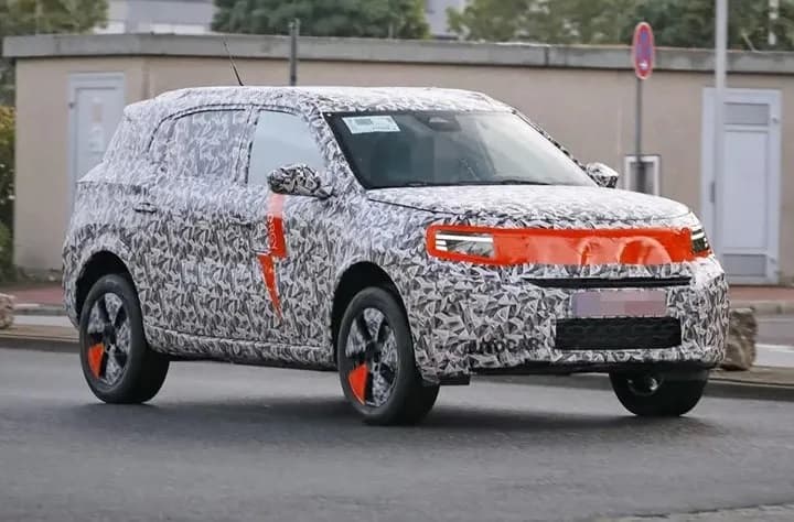 Yeni nəsil elektrik Opel Crossland ilk dəfə göründü