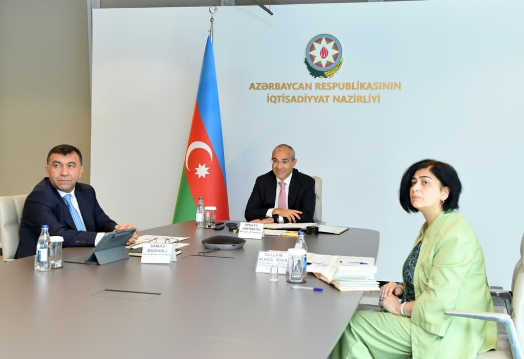 İqtisadiyyat naziri Mikayıl Cabbarov Pakistanın ticarət naziri ilə görüşüb