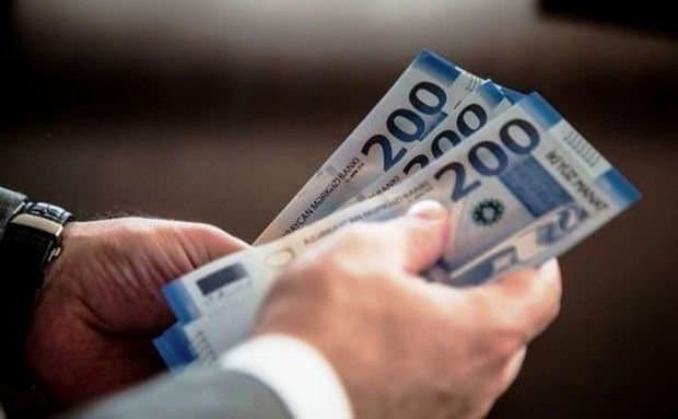 Gömrük xətti ilə büdcə daxilolmaları 3,6 mlrd. manatı ötüb