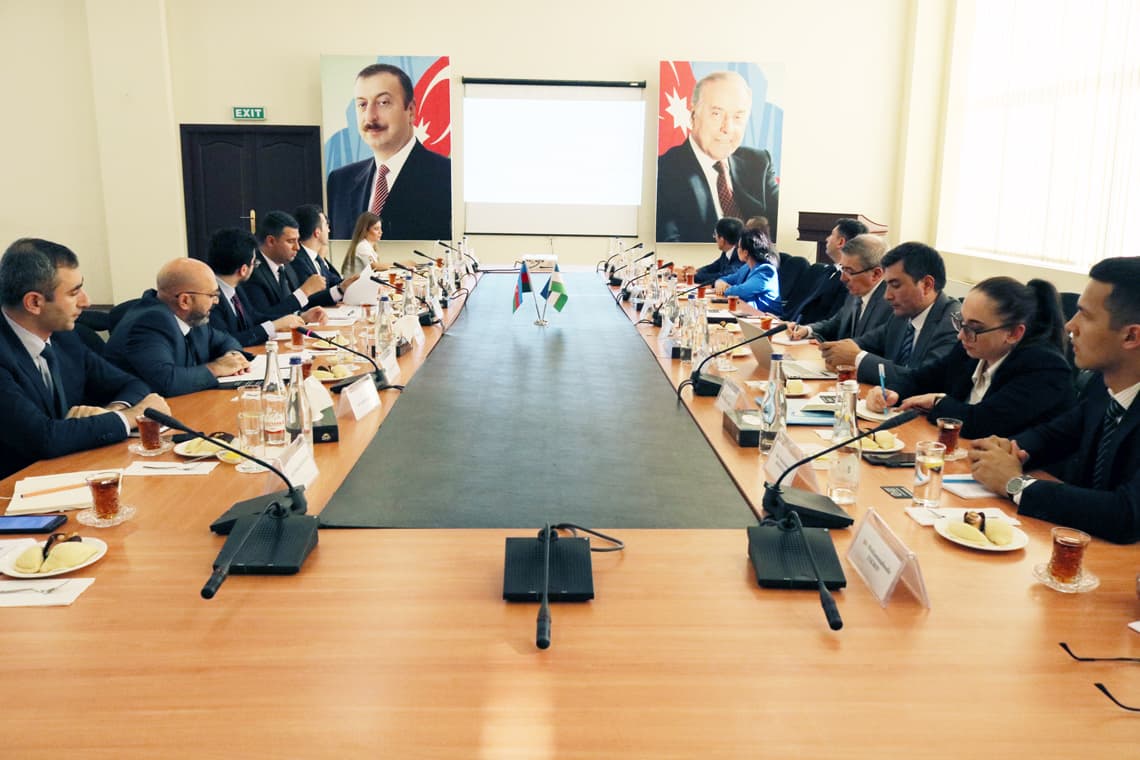 ESRI-də Özbəkistan nümayəndə heyəti ilə görüş keçirilib