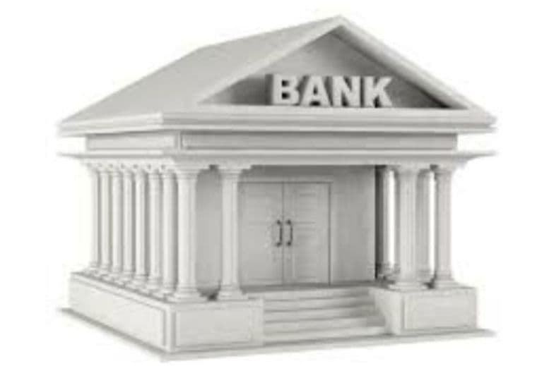 Azərbaycanın dövlət banklarının kredit qoyuluşu 23% artıb