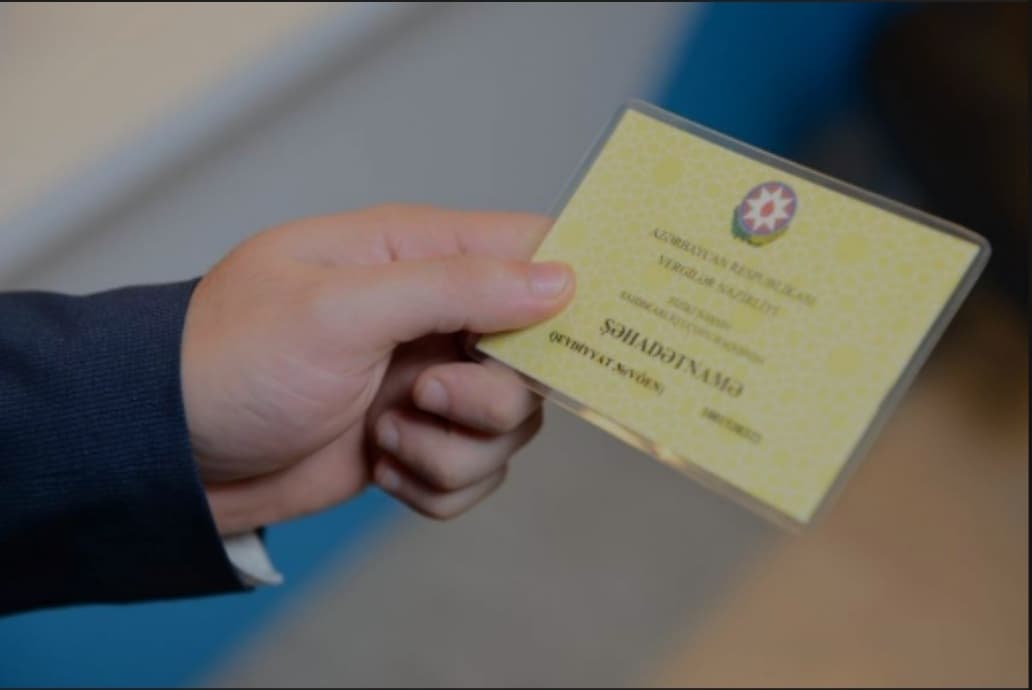 Gələcək şirkətinizin peşəkar təməli
