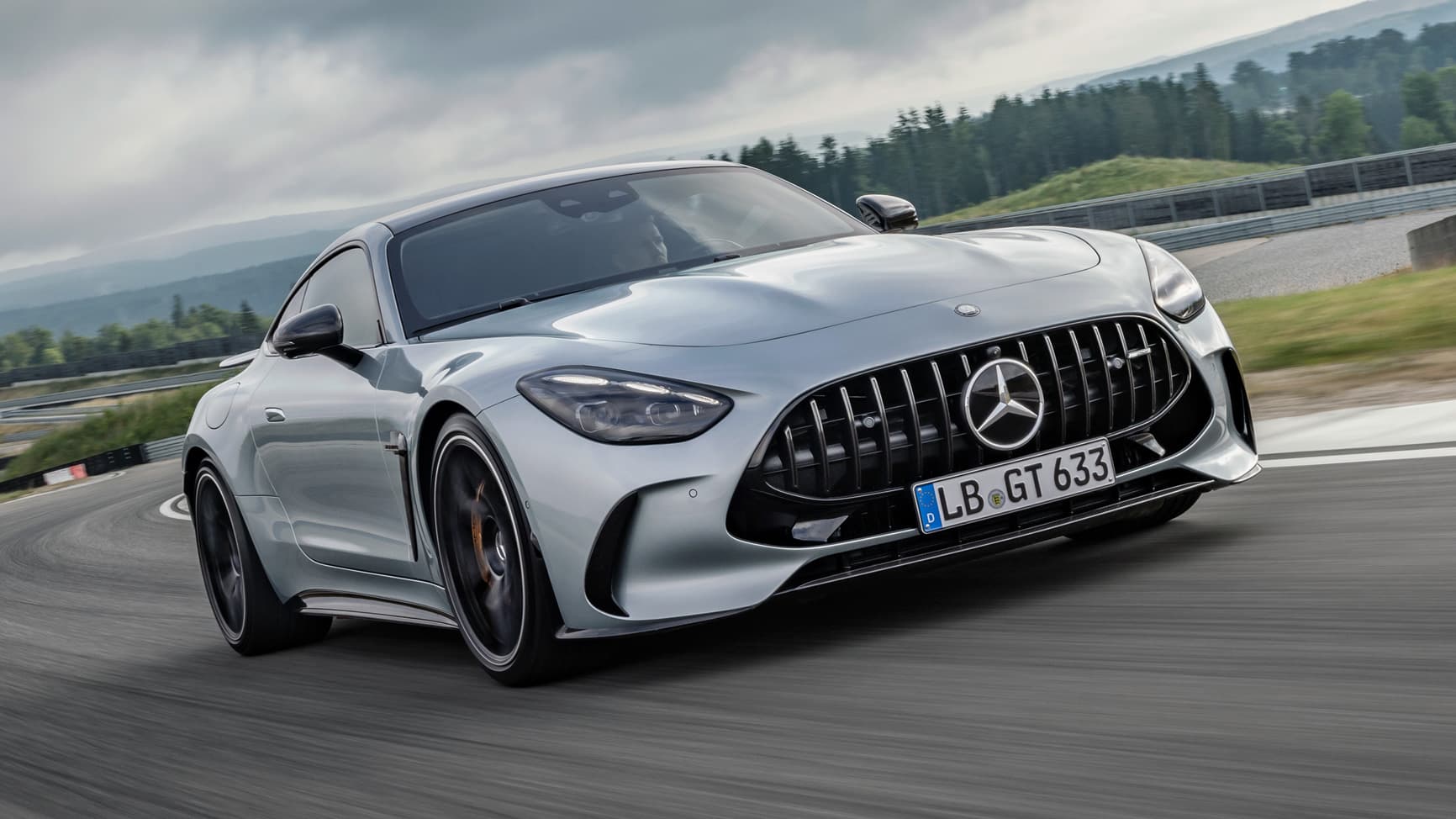 Mercedes - AMG GT daha praktikdir