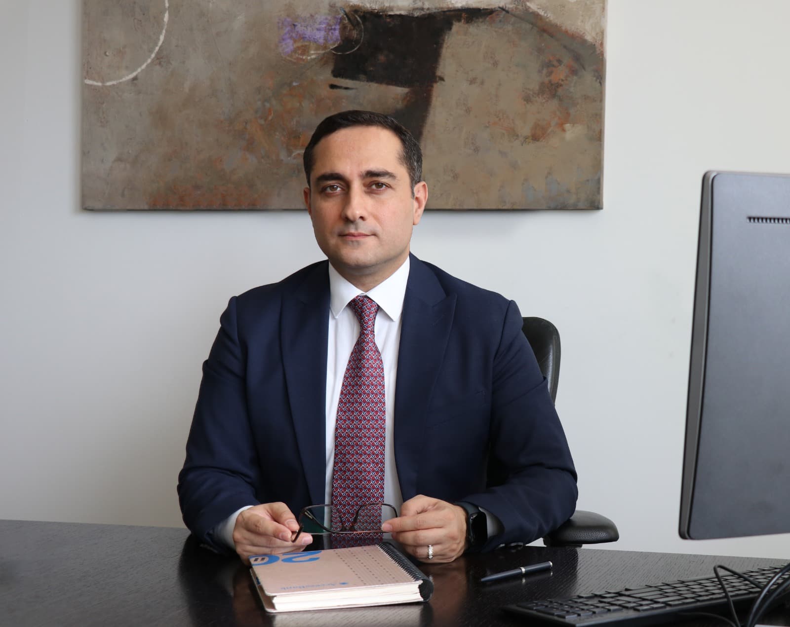 “İllər ərzində işimizin öhdəsindən peşəkarcasına gələrək, müştərilərin güvənini qazanıb,  bazarda lider mövqeyimizi qorumuşuq”