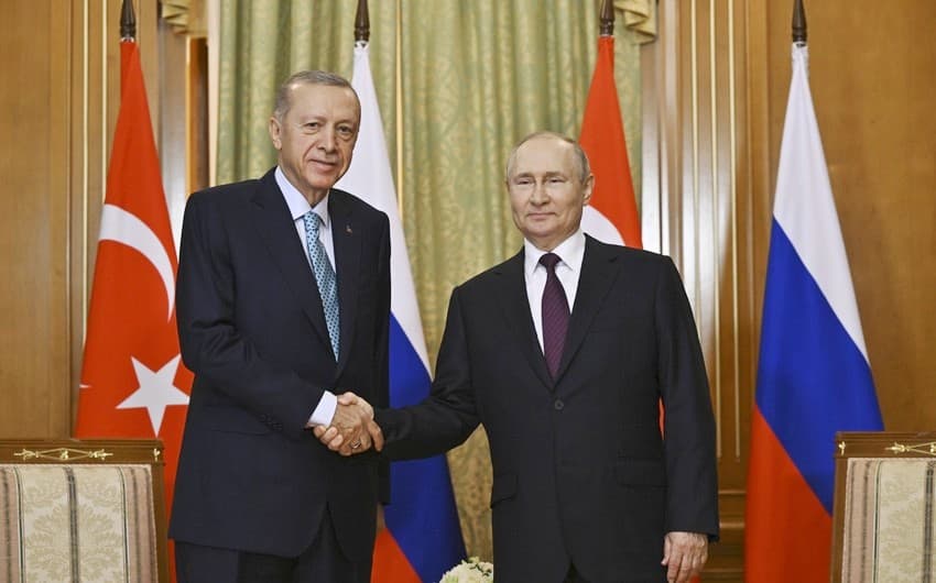 Soçidə Ərdoğanla Putin arasında görüş keçirilib