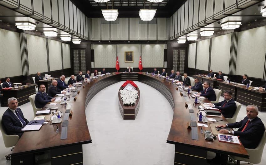 Türkiyə Nazirlər Kabineti toplanıb, Soçi görüşünün nəticələri müzakirə olunur