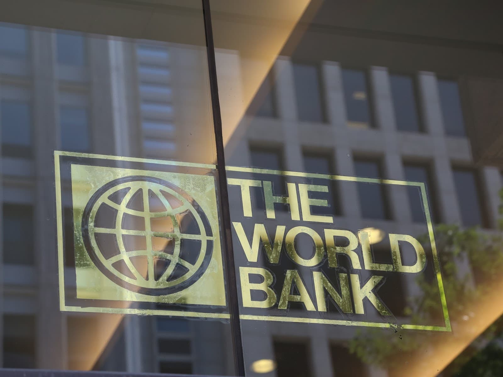 Dünya Bankı bu ölkəyə 18 milyard dollar verəcək