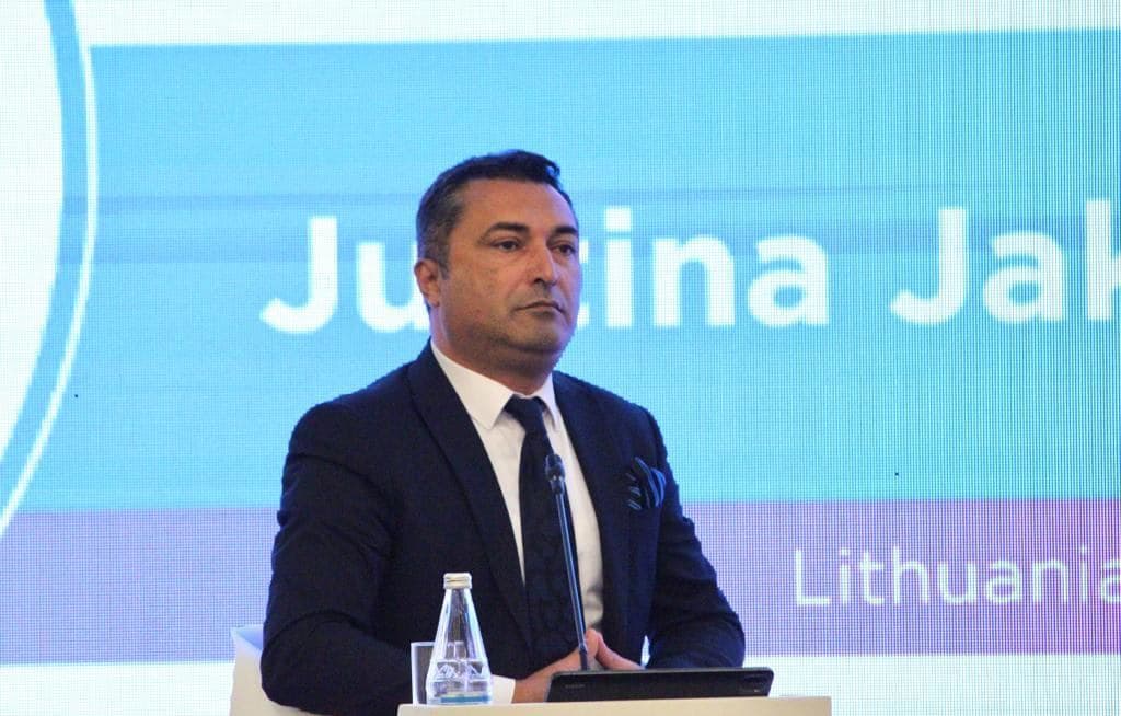 Qlobal olaraq iqtisadi inkişafda ləngimə olduğunu görürük - Hüseyn Hüseynov