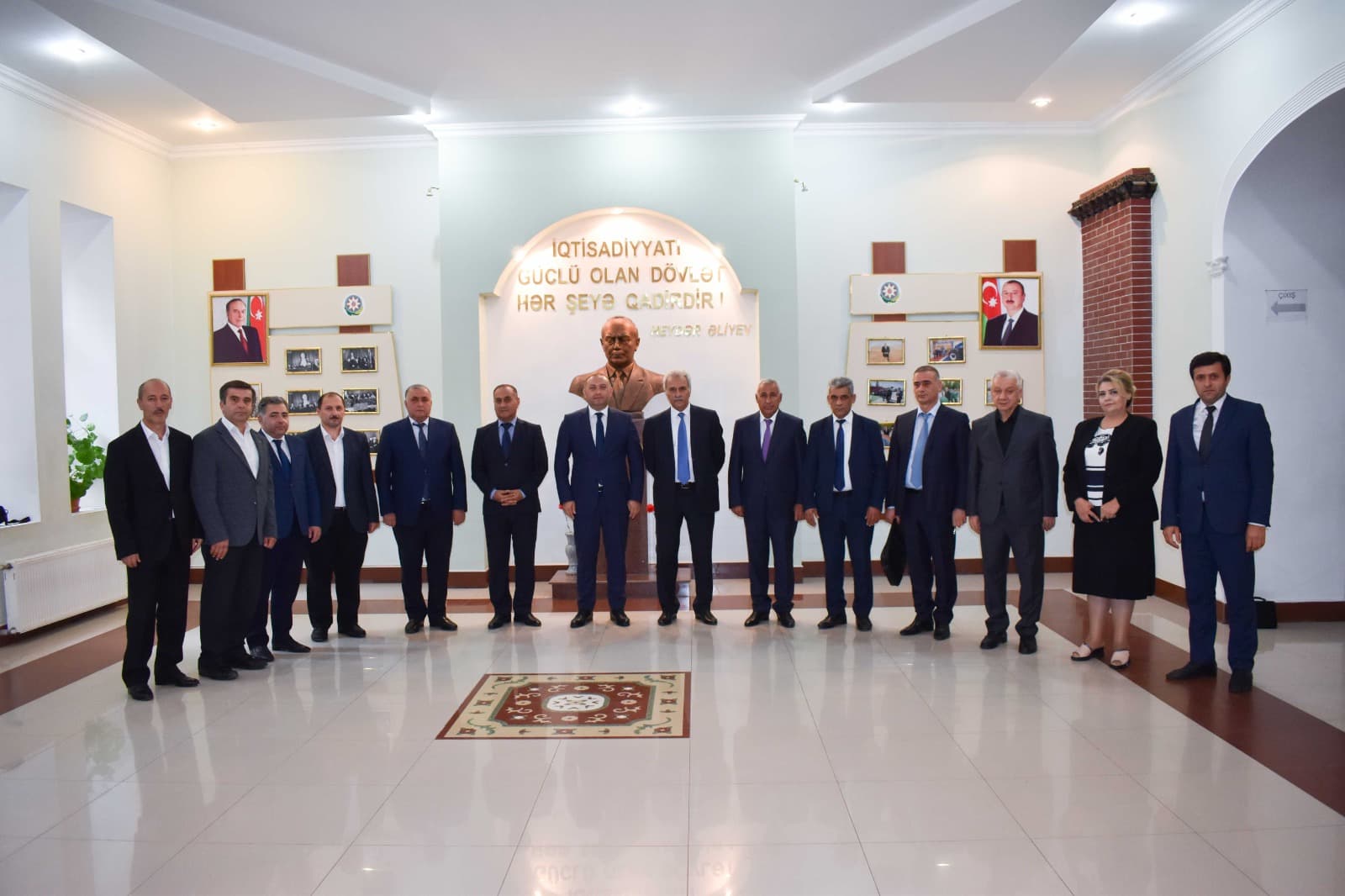 Elm və Təhsil Nazirliyinin İqtisadiyyat İnstitutunun nümayəndə heyəti Azərbaycan Dövlət Aqrar Universitetinə (ADAU) səfər edib