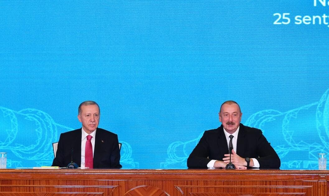 Prezidentlər mətbuata bəyanatla çıxış ediblər - VİDEO - FOTO