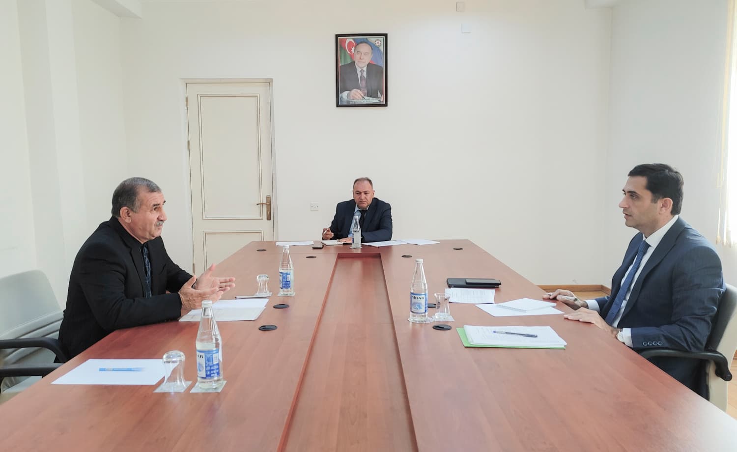 Aqrar Sığorta Fondunun sədri Fuad Sadıqov İsmayıllıda vətəndaşları qəbul edib