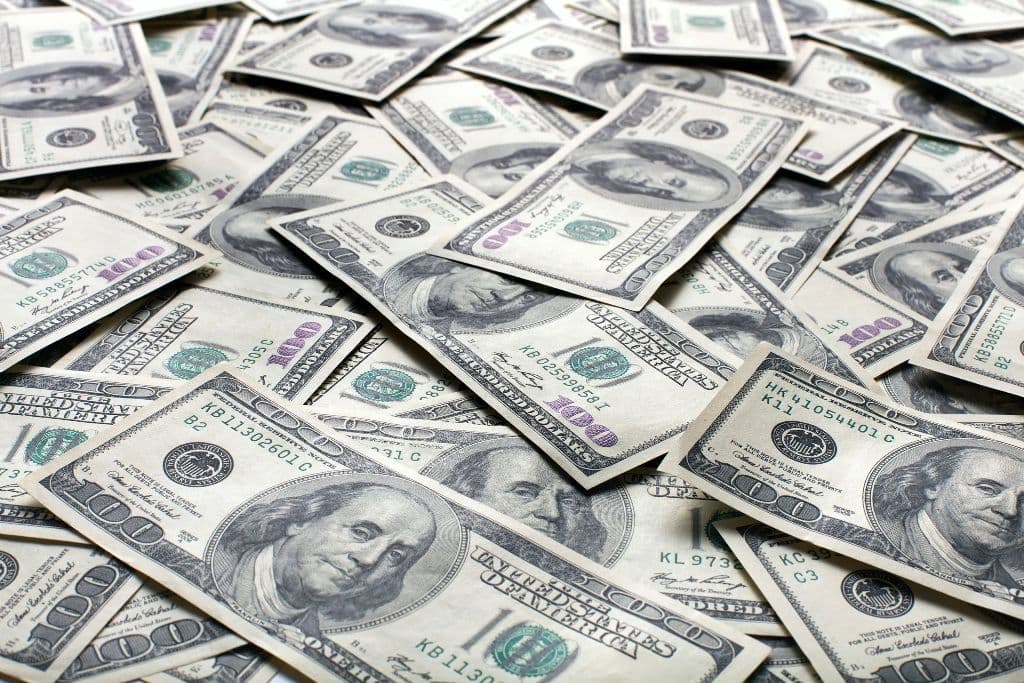 Mərkəzi Bankın valyuta ehtiyatları 10 milyard ABŞ dollarına yaxındır