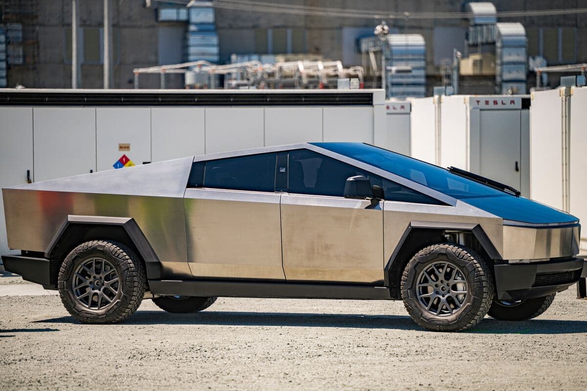 Tesla-dan çoxdan gözlənilən "Cybertruck" üçün yeniliklər