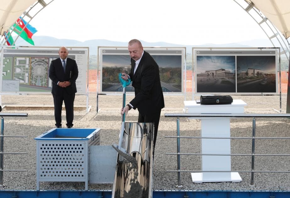 İlham Əliyev Füzulidə inzibati binanın təməlini qoyub - FOTO