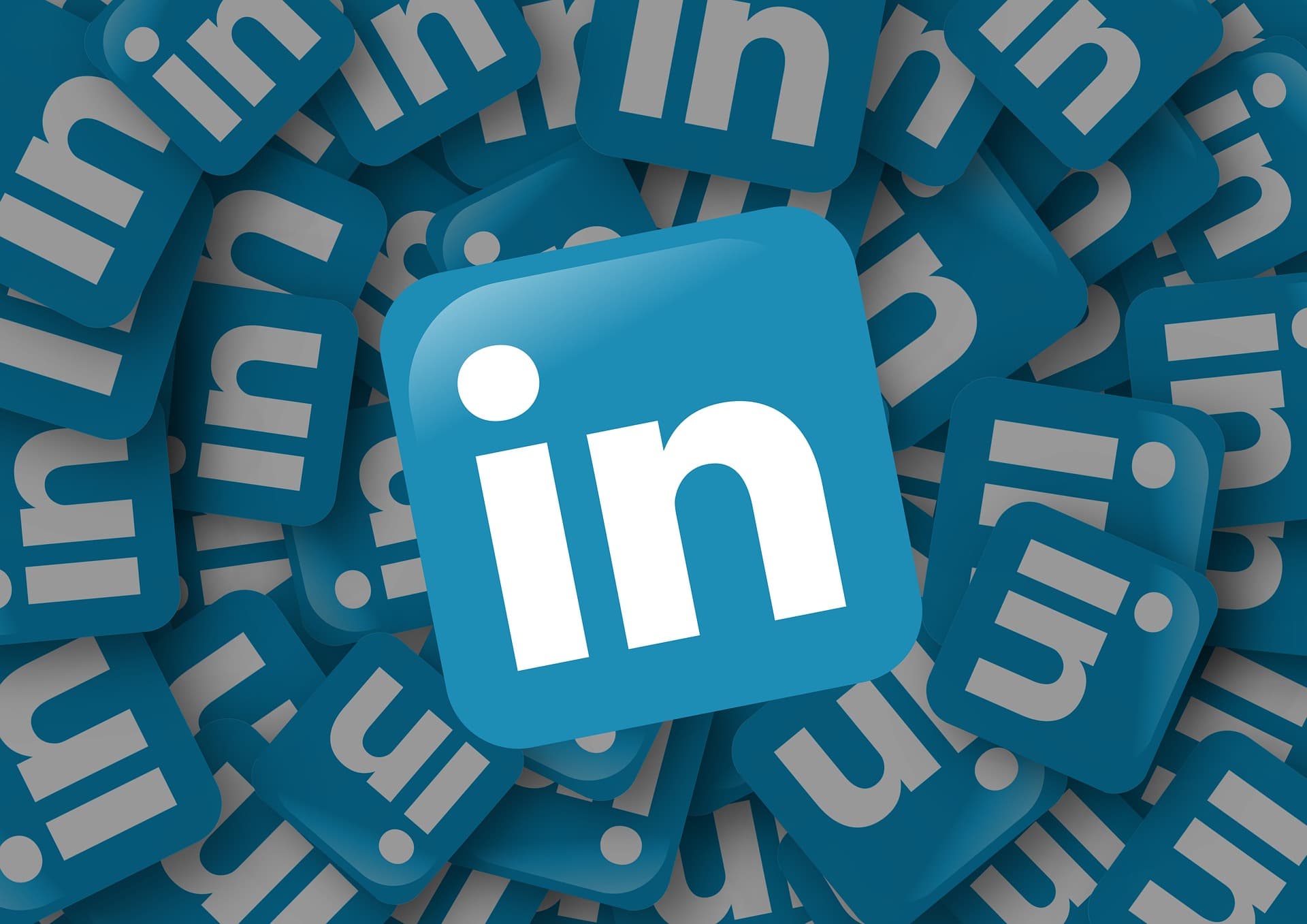 LinkedIn 600-dən çox işçini ixtisar edəcək