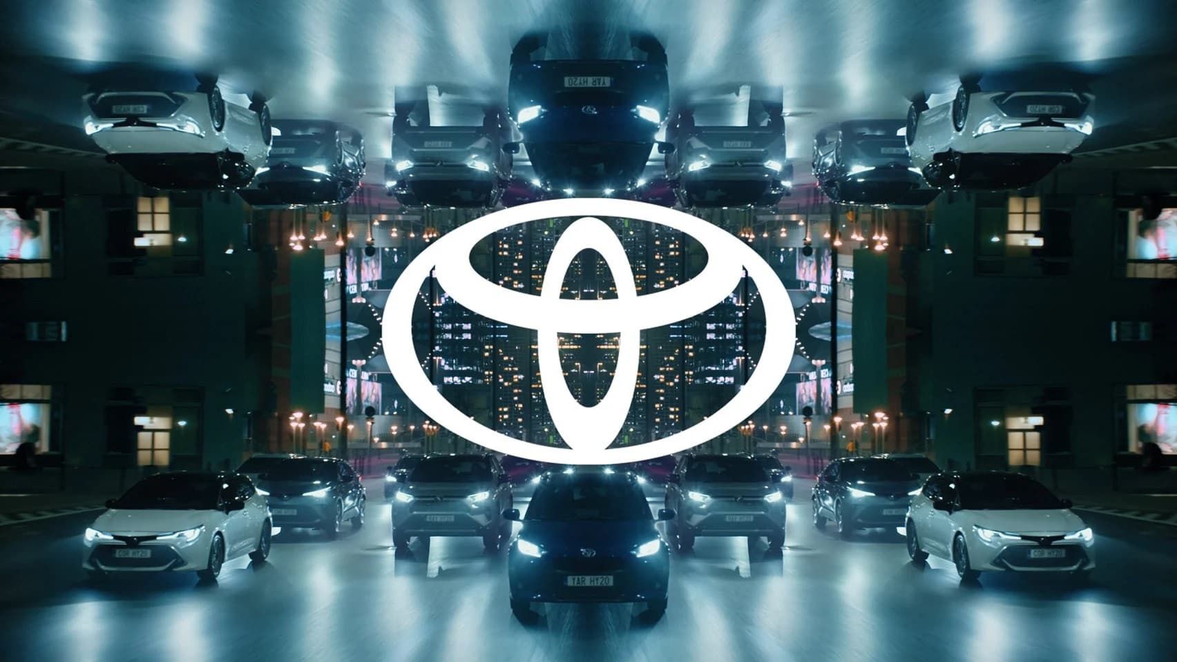 Toyota qismən istehsala qayıdıb