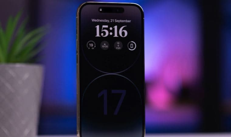 Mobil cihazların qeydiyyatına görə rüsumlar azaldılır - Qanuna dəyişiklik TƏSDİQLƏNDİ